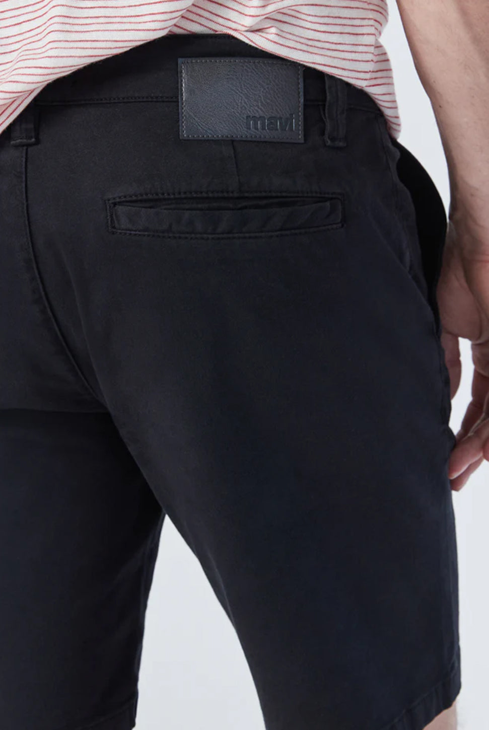 Jacob Short - Black Twill-Mavi-Over the Rainbow