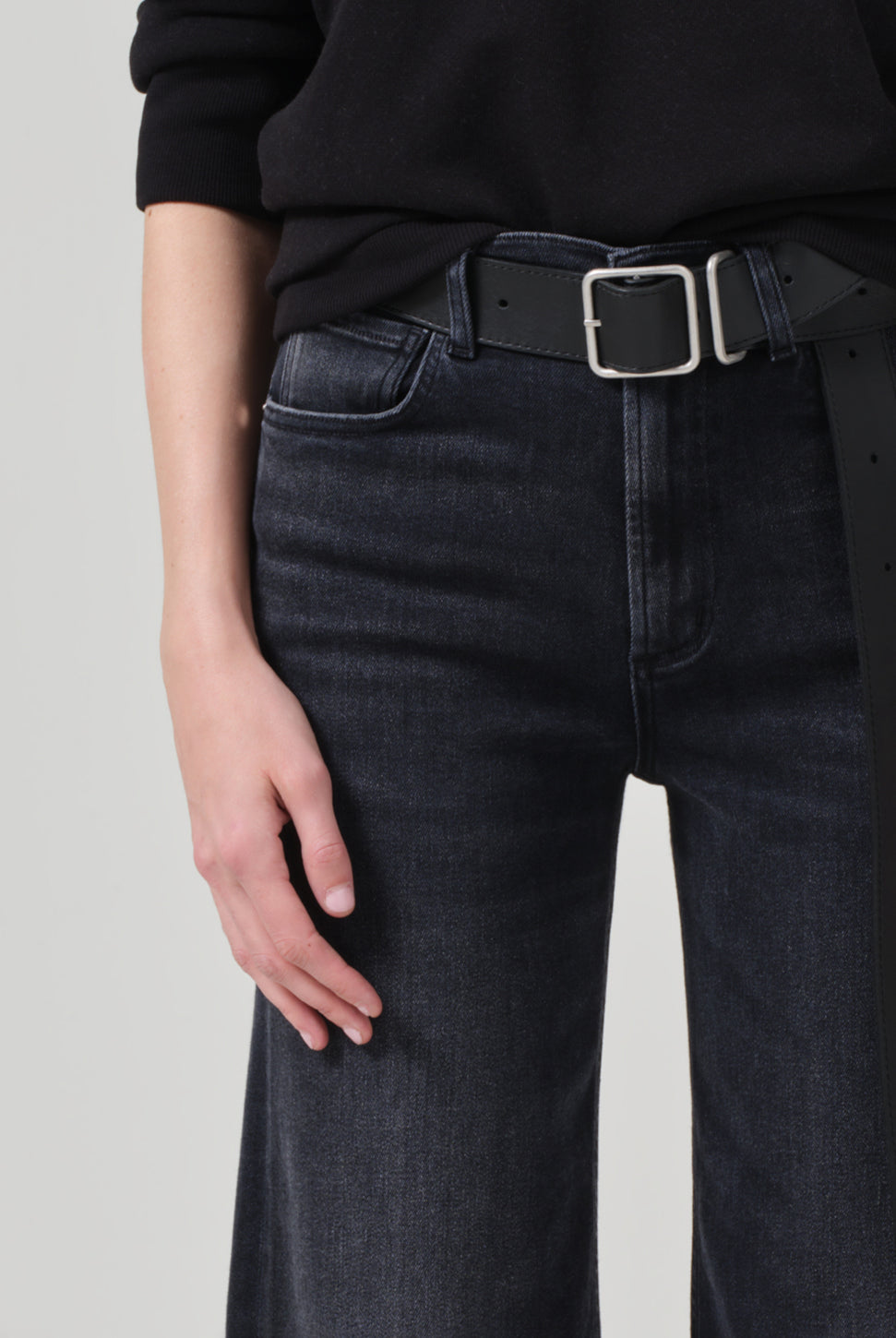 Lyra Wide Leg Crop Jean - Medallion-Citizens of Humanity-Over the Rainbow