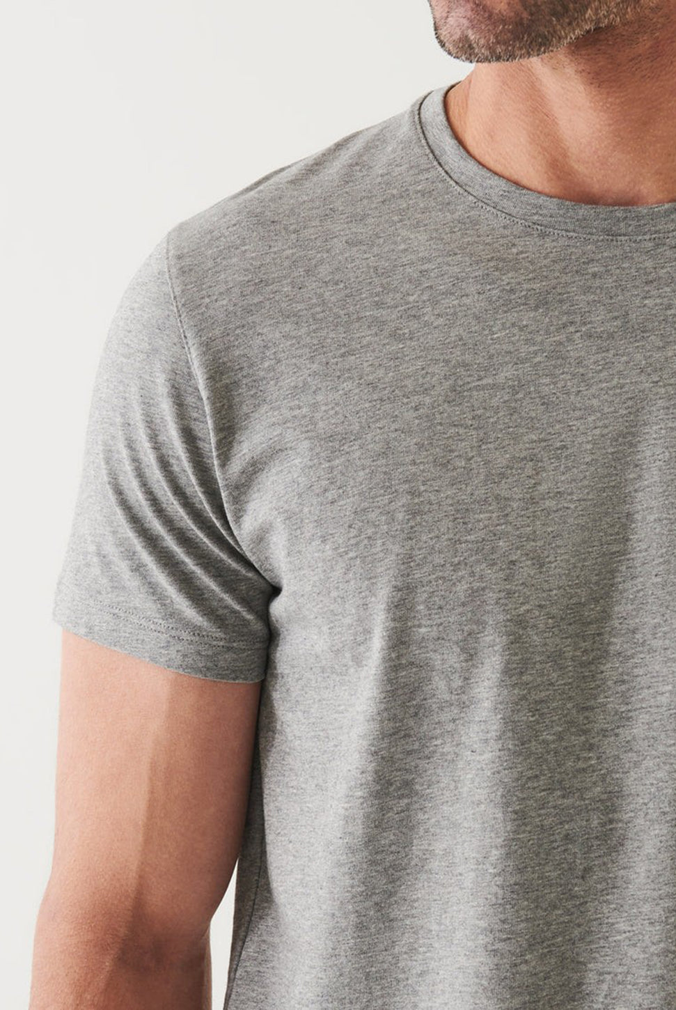 Iconic Pima Crew Neck T-Shirt-Patrick Assaraf-Over the Rainbow