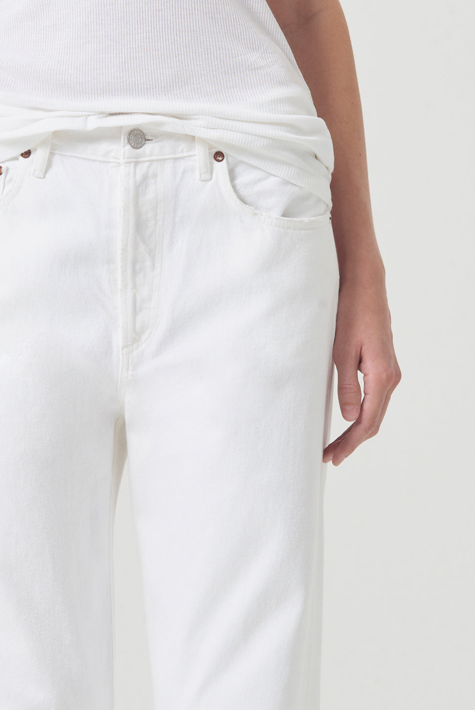 Fran Jean - Milkshake-AGOLDE-Over the Rainbow