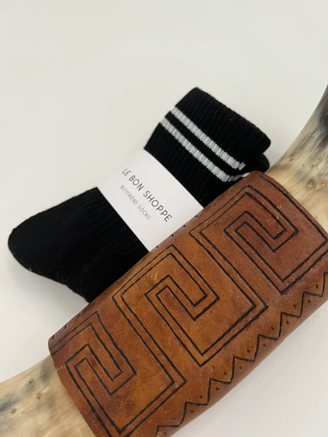 Boyfriend Socks - Noir-LE BON SHOPPE-Over the Rainbow