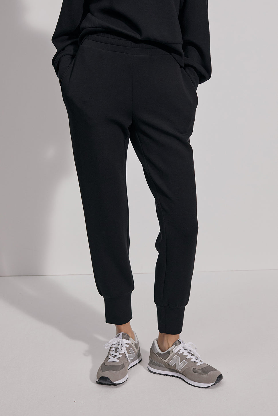 The Slim Cuff Pant 25" - Black-VARLEY-Over the Rainbow