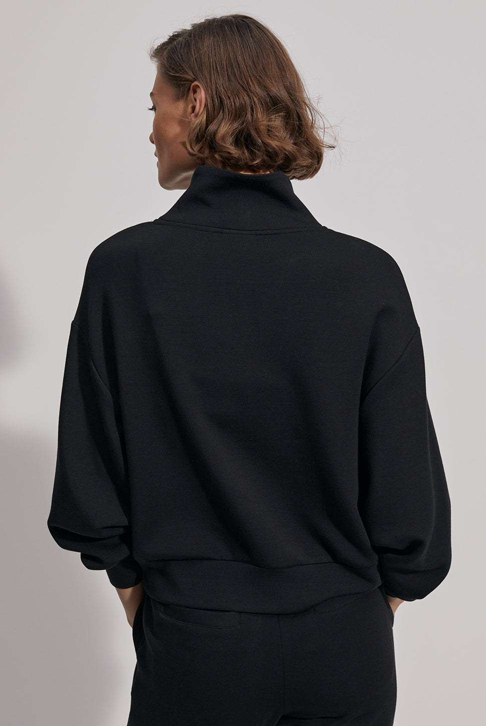 Davidson Sweatshirt - Black-VARLEY-Over the Rainbow