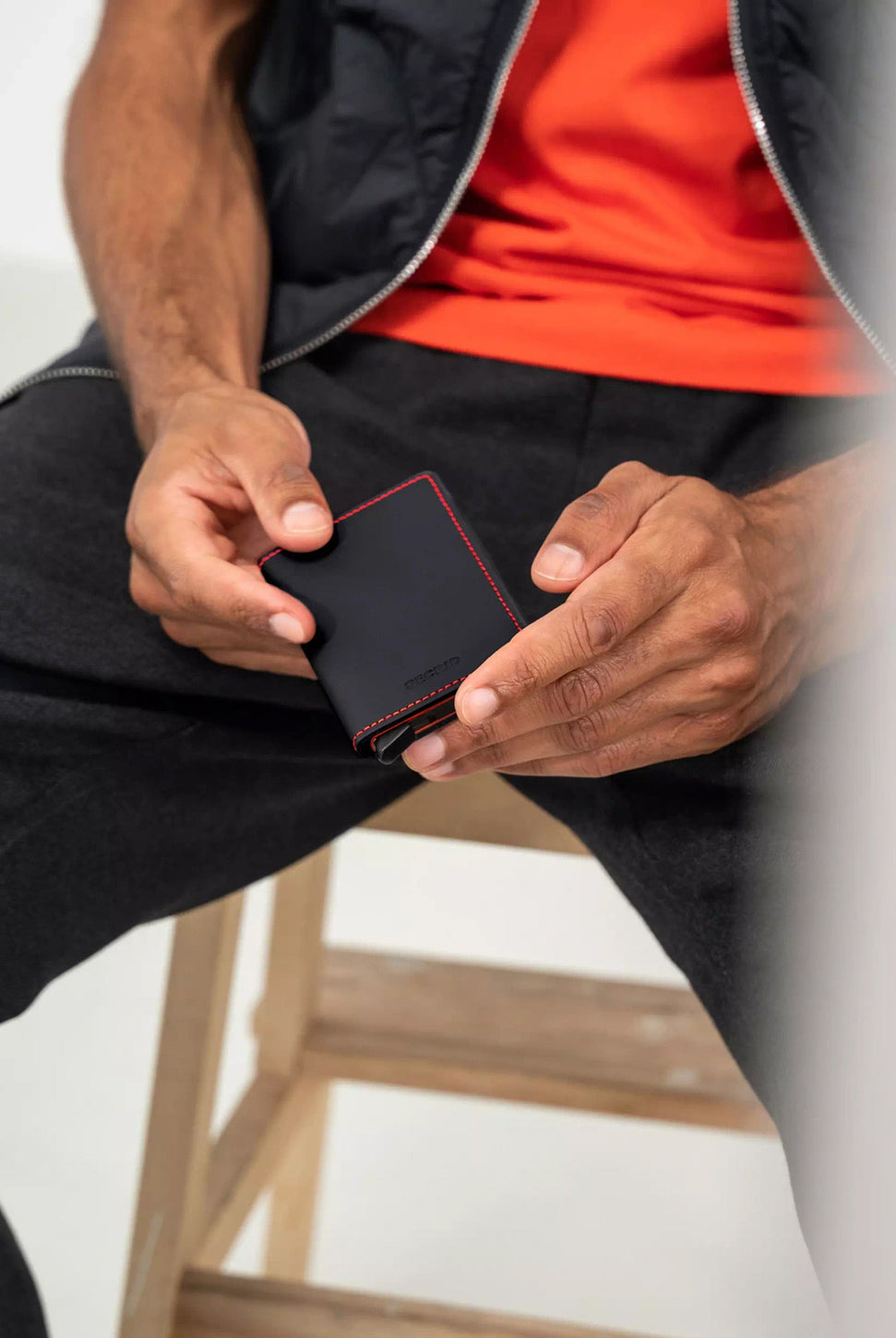 Slimwallet - Matte Black & Red-SECRID WALLET-Over the Rainbow