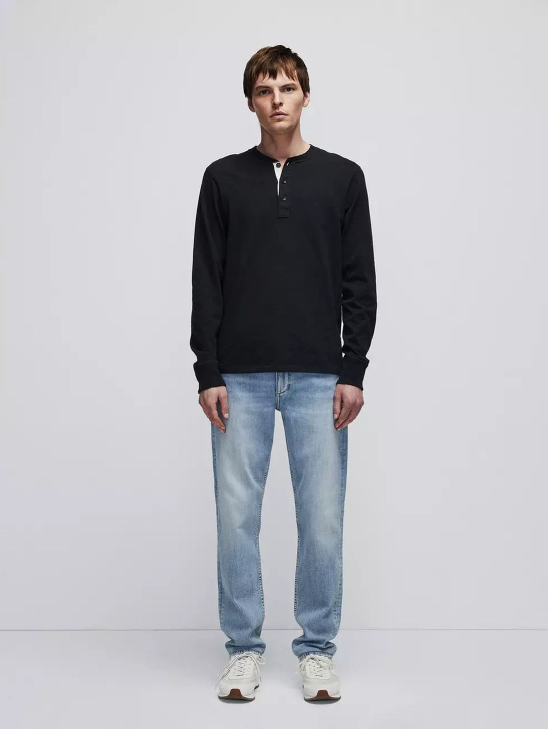 Rag & Bone Launches New Range of Denim: Engineered for a Perfect Fit!
