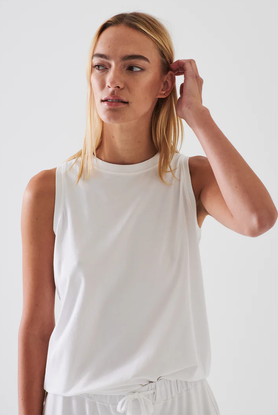 Boyfriend Tank Top-Patrick Assaraf-Over the Rainbow