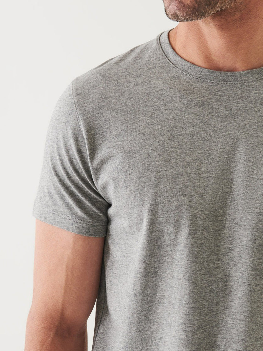 Iconic Pima Crew Neck T-Shirt-Patrick Assaraf-Over the Rainbow