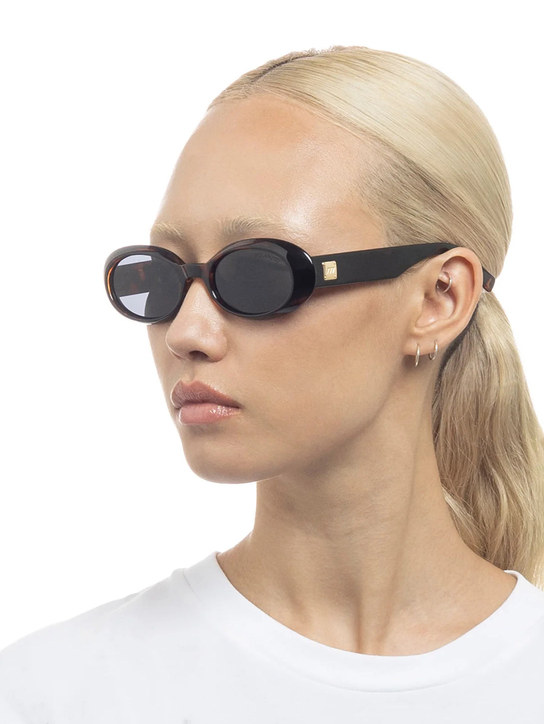 Work It! Sunglasses - Dark Tort-LE SPECS-Over the Rainbow