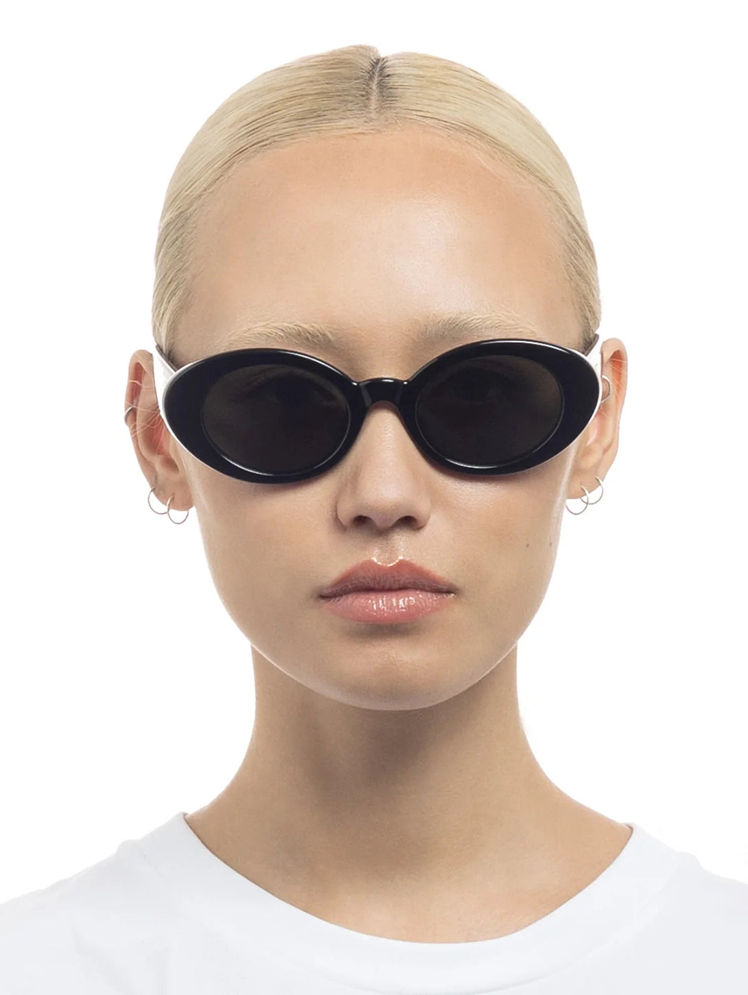 Nouveau Vie Sunglasses - Black-LE SPECS-Over the Rainbow