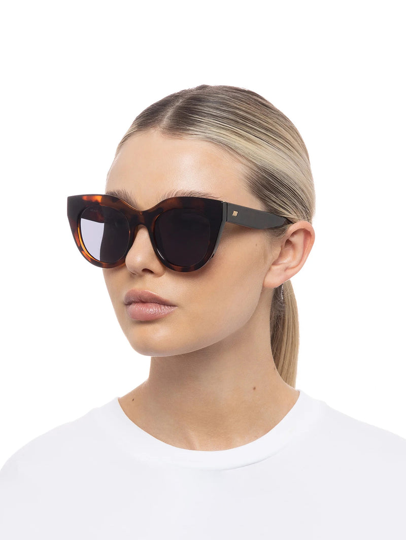 LE SPEC Air Heart Sunglasses Over the Rainbow Canada