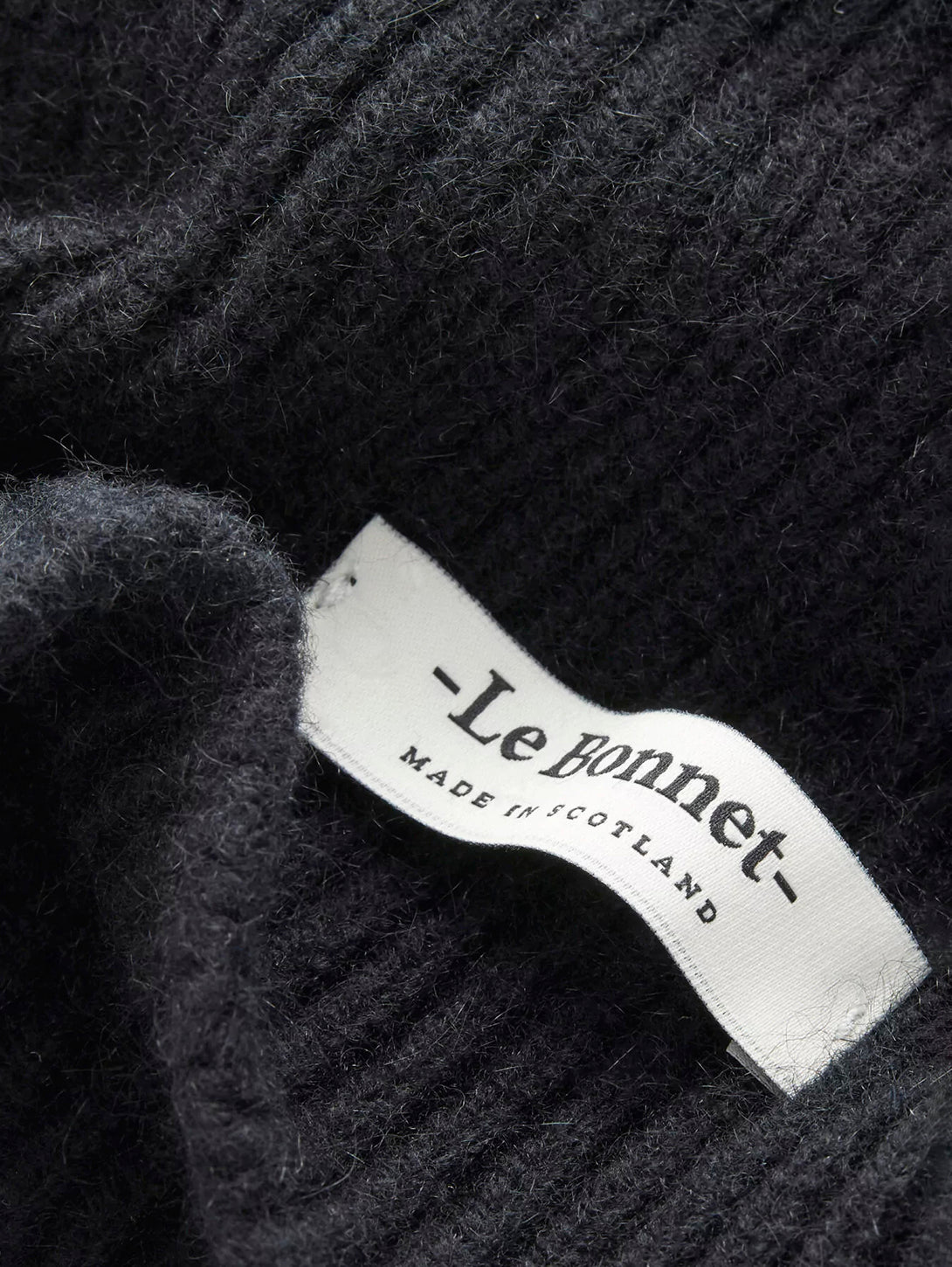 Wool Angora Beanie - Onyx-LE BONNET-Over the Rainbow